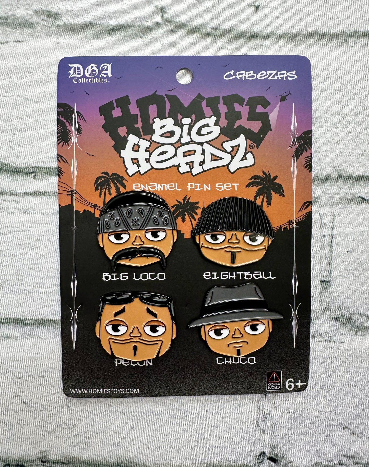 DGA Collectibles- Juego de PIN de esmalte BIG HEADZ - Cabezas 